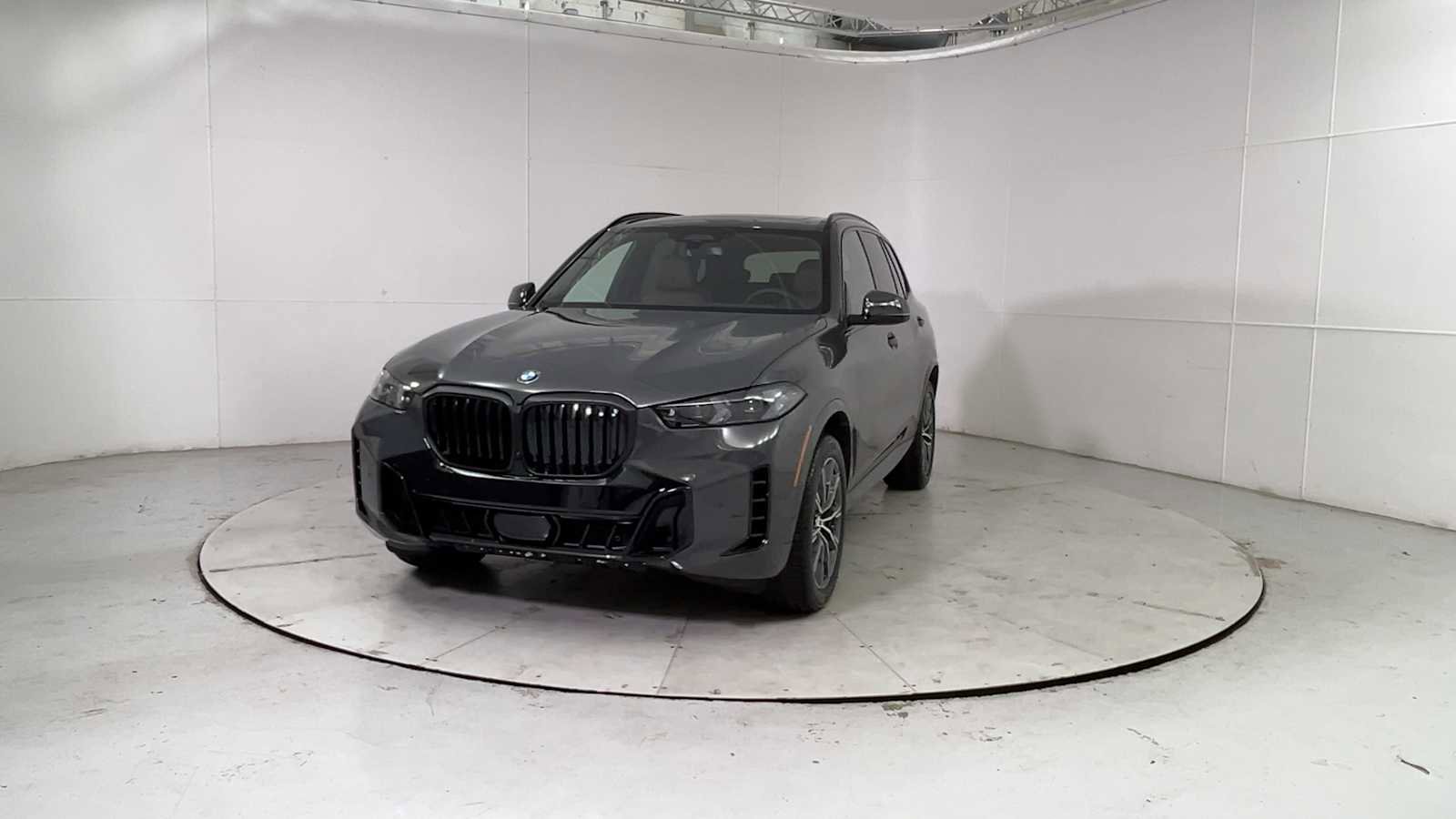 New 2026 BMW X5 xDrive40i w/ M Sport Package image 6