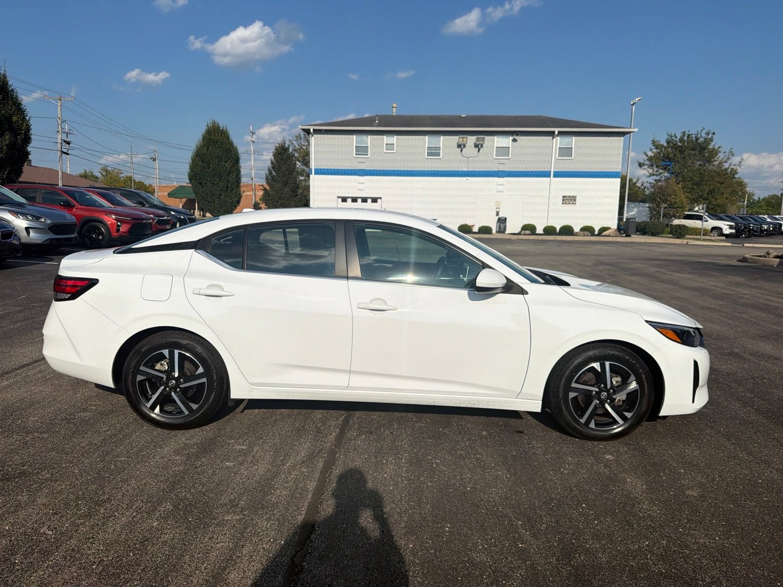 Used 2024 Nissan Sentra SV FWD image 6