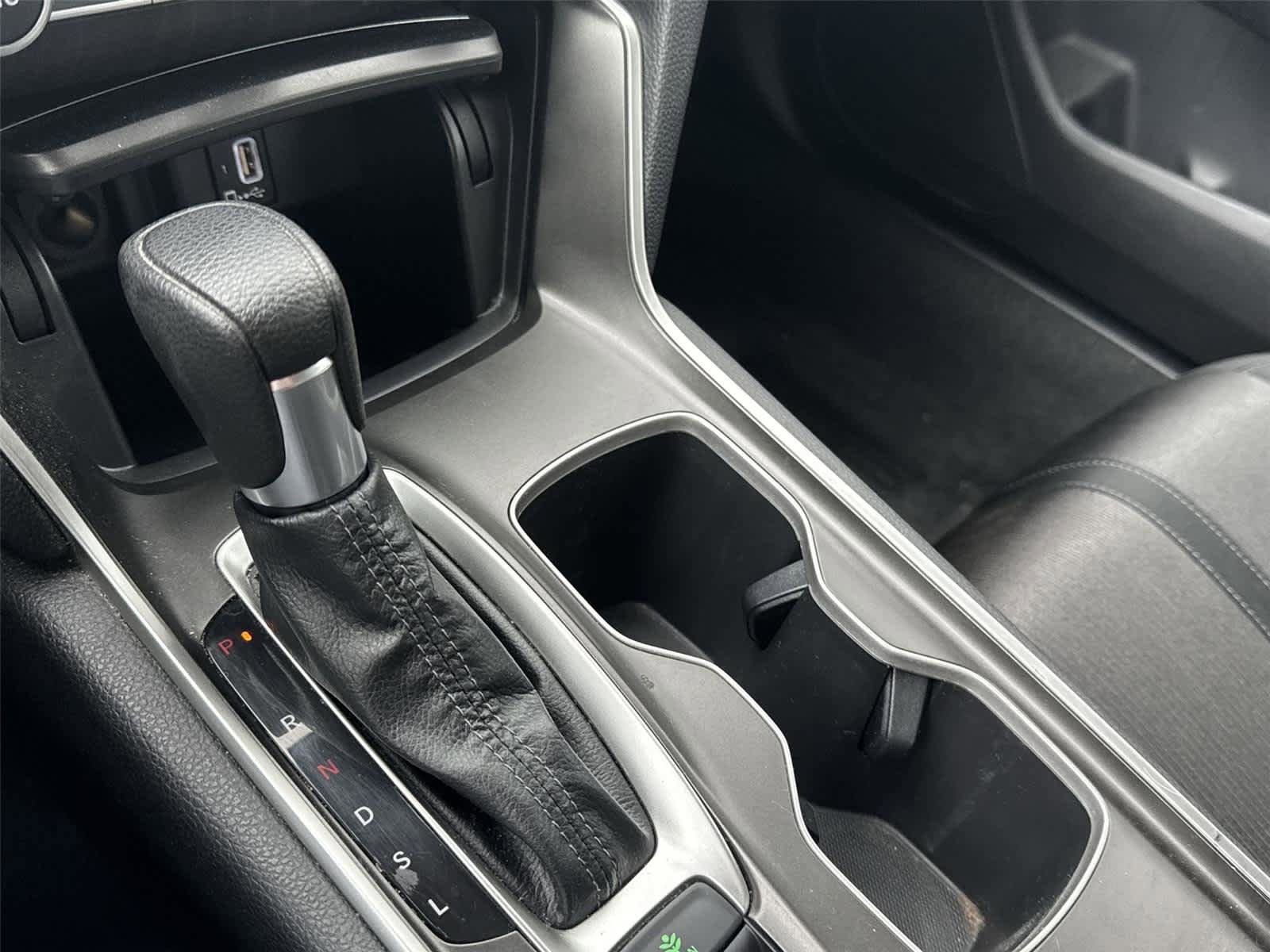 Used 2020 Honda Accord EX image 25