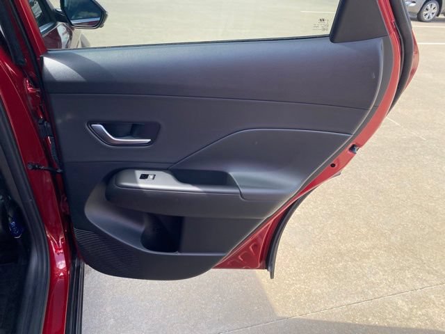 Used 2024 Hyundai Kona Limited AWD/4WD image 21