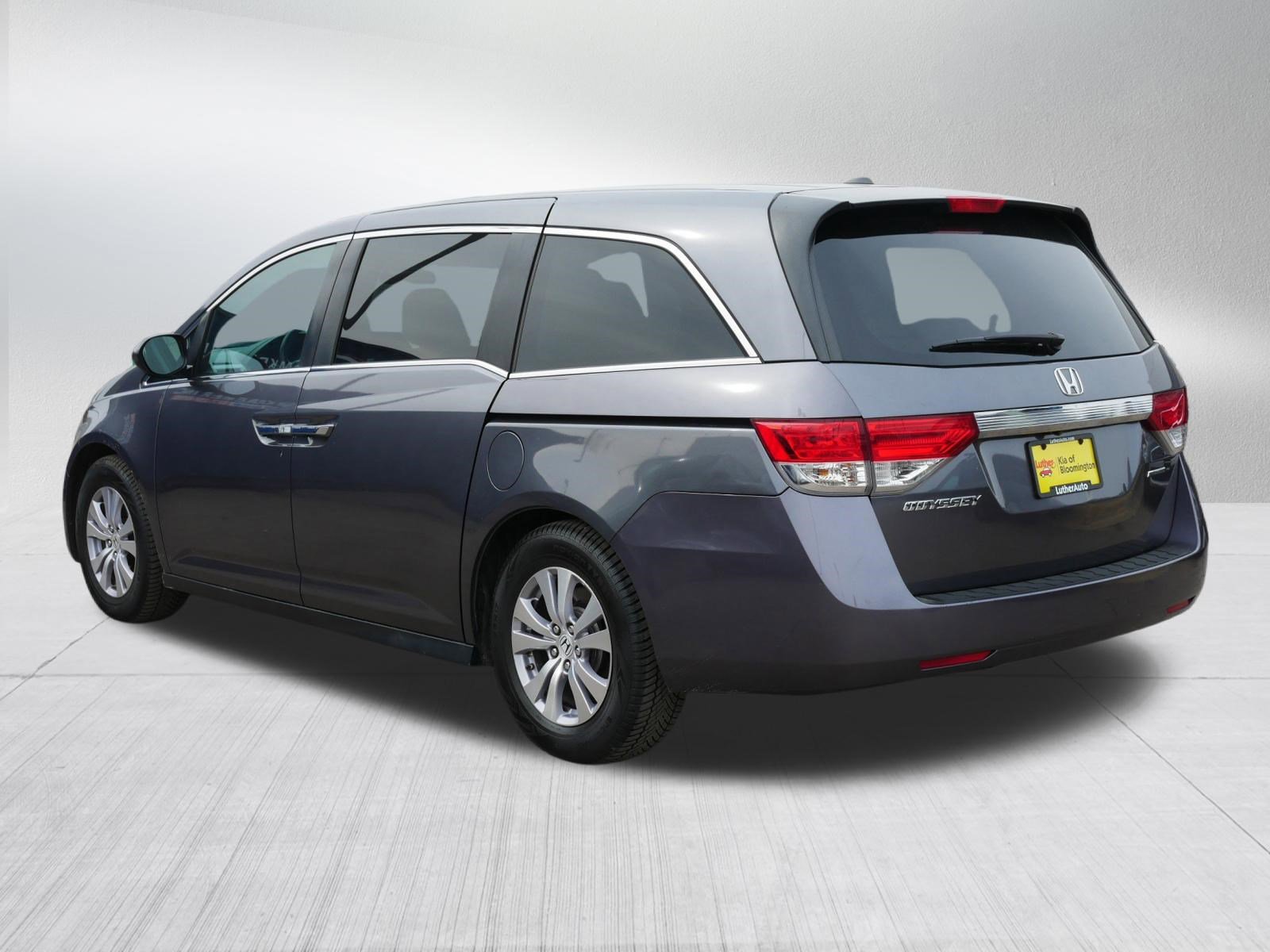 Used 2016 Honda Odyssey SE image 5