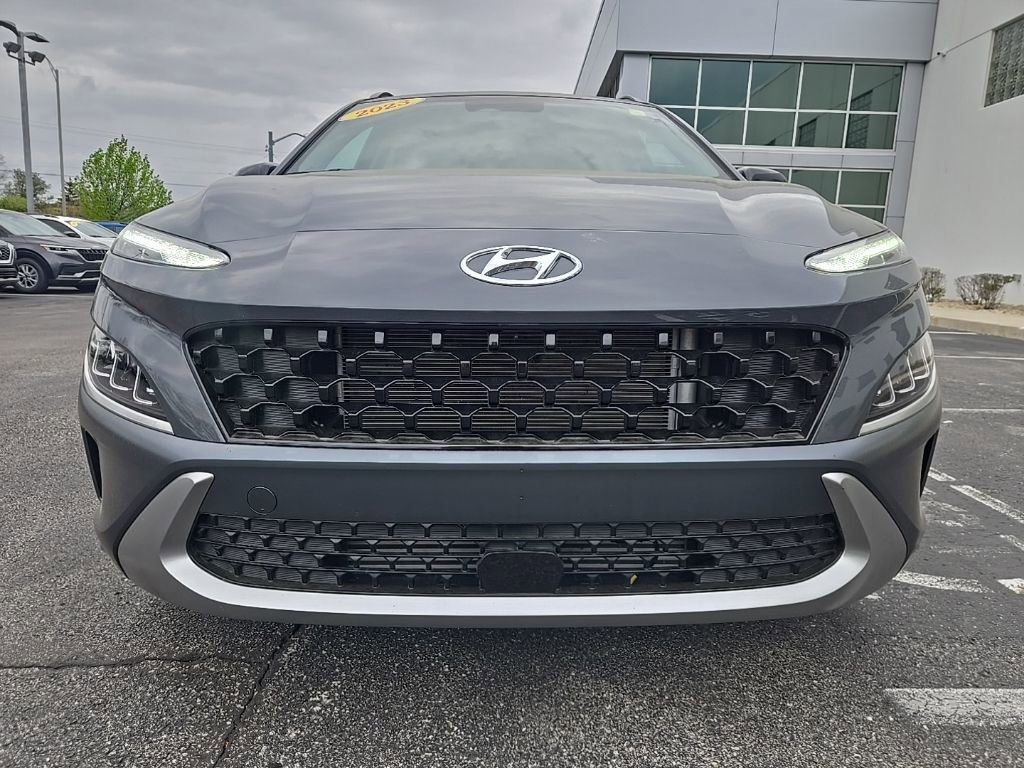 Used 2023 Hyundai Kona Limited w/ Cargo Package AWD/4WD image 19