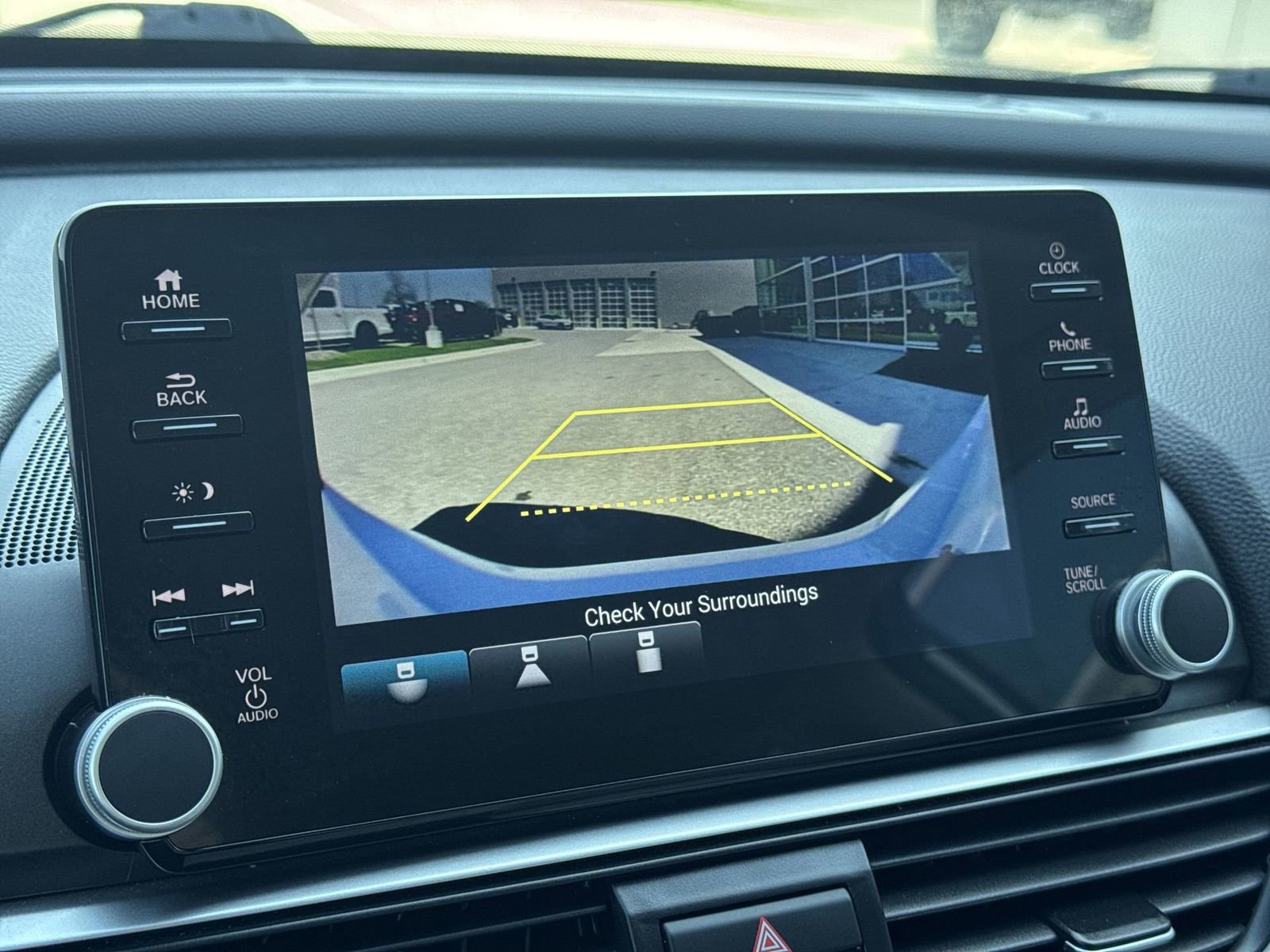 Used 2022 Honda Accord LX image 26