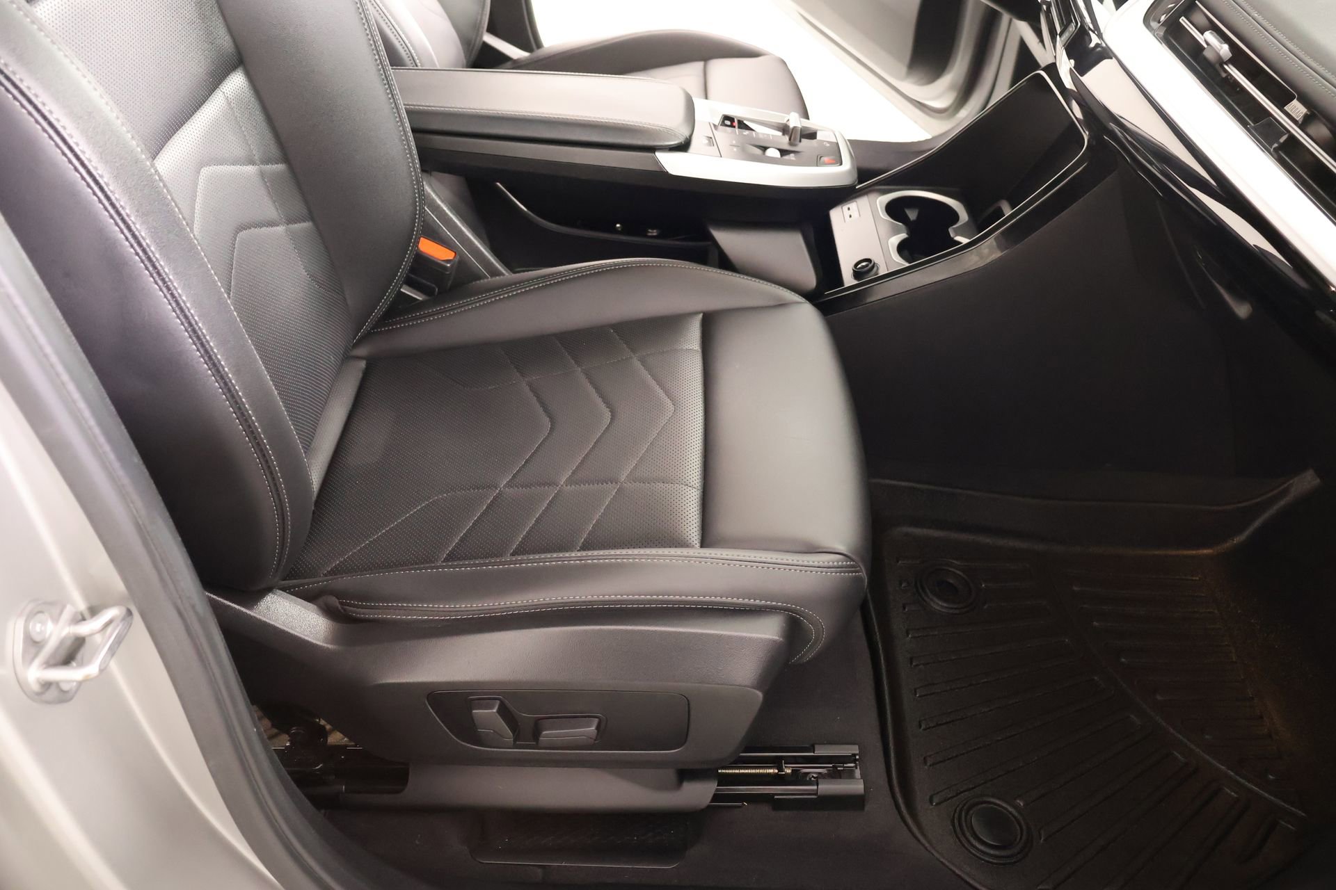 Used 2024 BMW X1 xDrive28i image 13