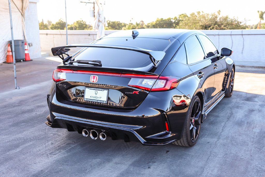 Used 2024 Honda Civic Type R image 9