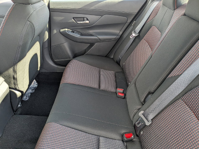 New 2027 Nissan Sentra SR w/ Floor Mat Package FWD image 24