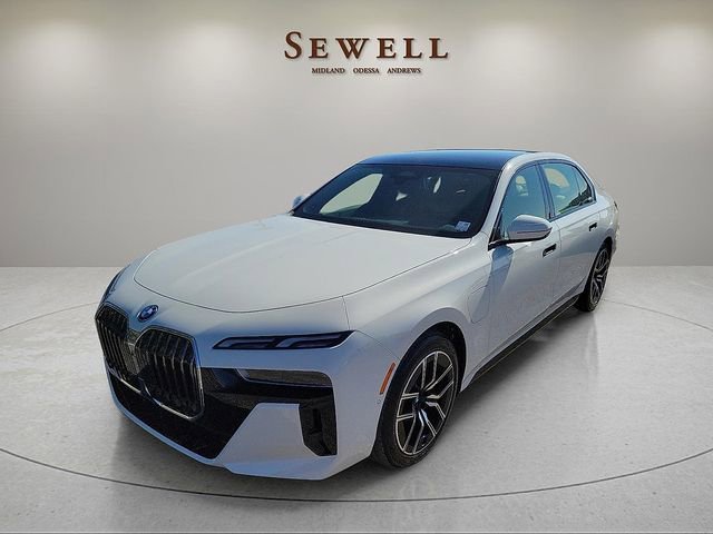 New 2026 BMW 750e xDrive w/ Premium Package