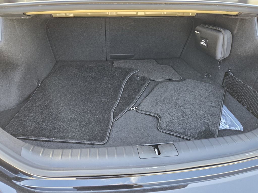 Used 2026 Genesis G70 2.5T Prestige RWD image 14