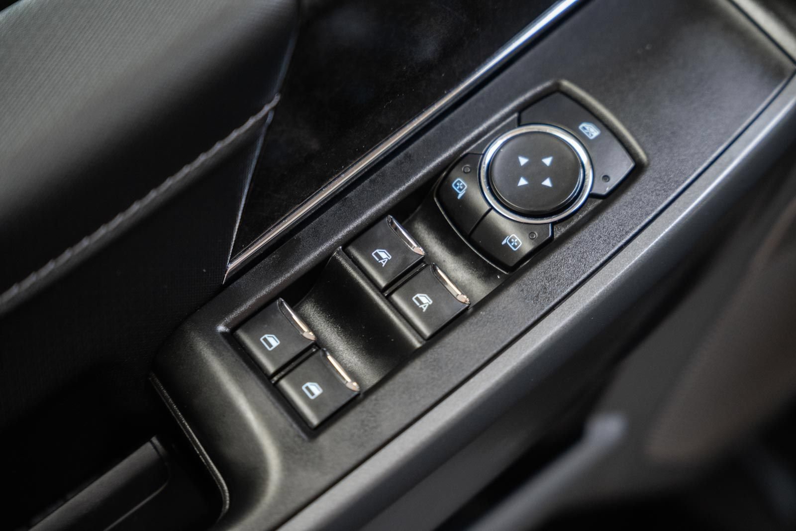 Used 2025 Ford F150 Lightning Flash AWD/4WD image 43