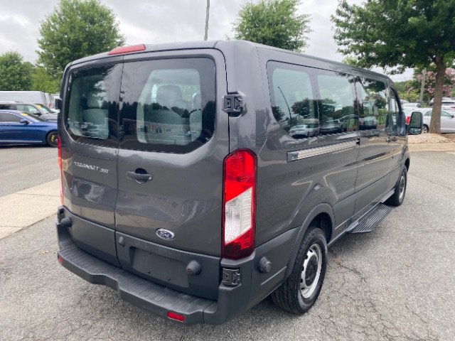 Used 2017 Ford Transit 350 XL RWD image 4