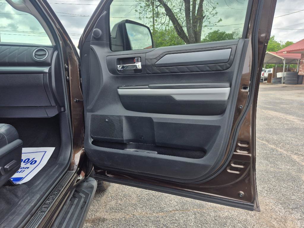 Used 2021 Toyota Tundra Platinum AWD/4WD image 30