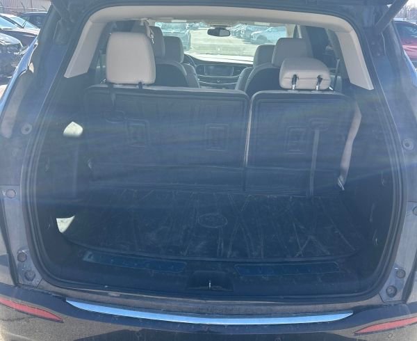 Used 2023 Buick Enclave Essence w/ Experience Buick Package image 12