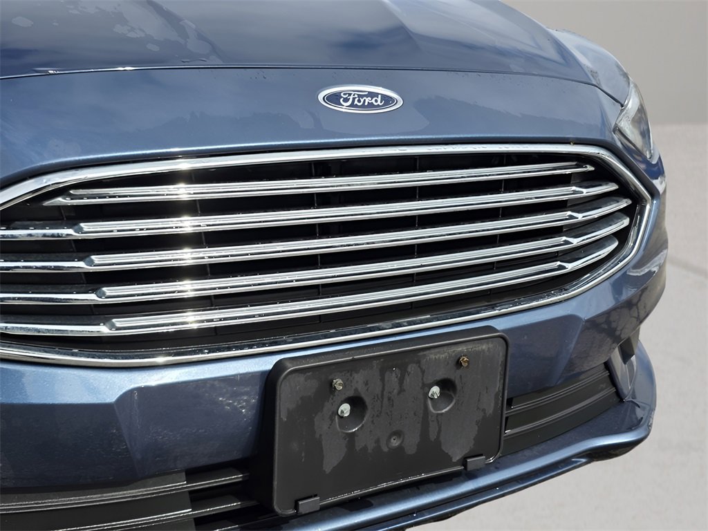 Used 2018 Ford Fusion SE image 9