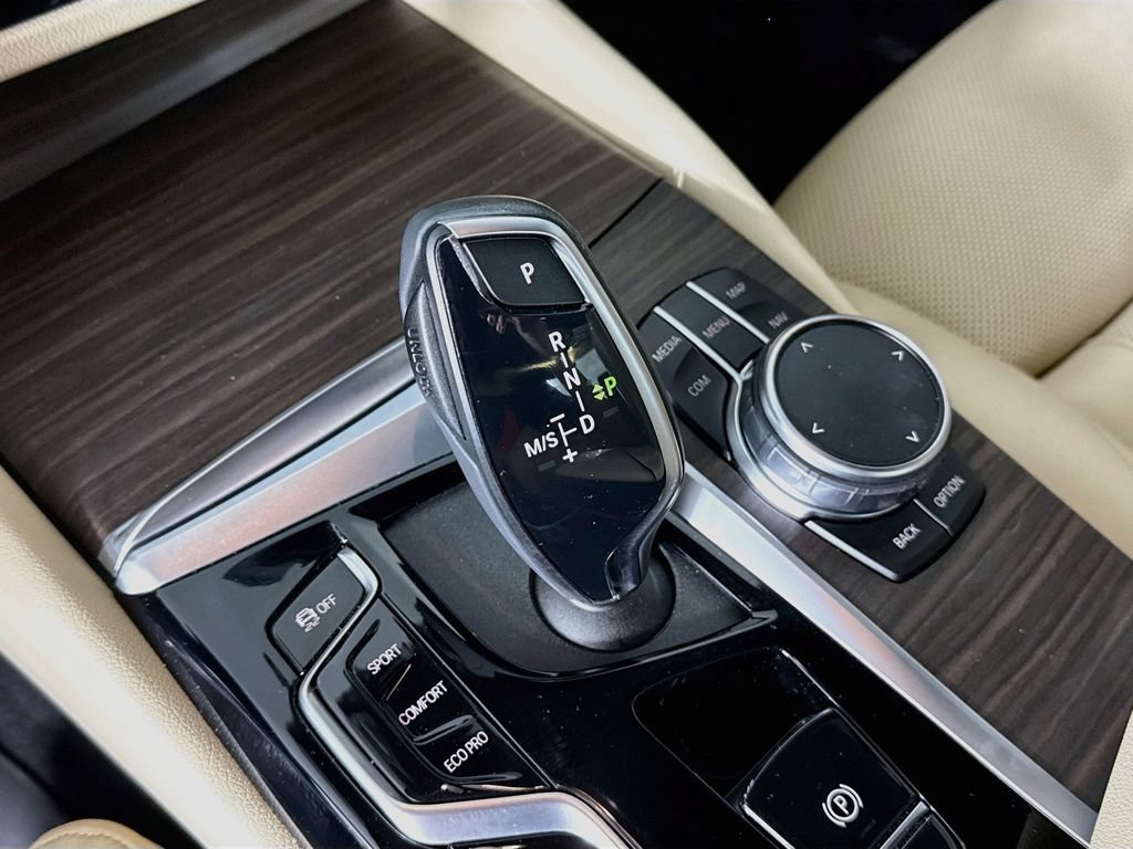 Used 2023 BMW 540i xDrive w/ Premium Package AWD/4WD image 21