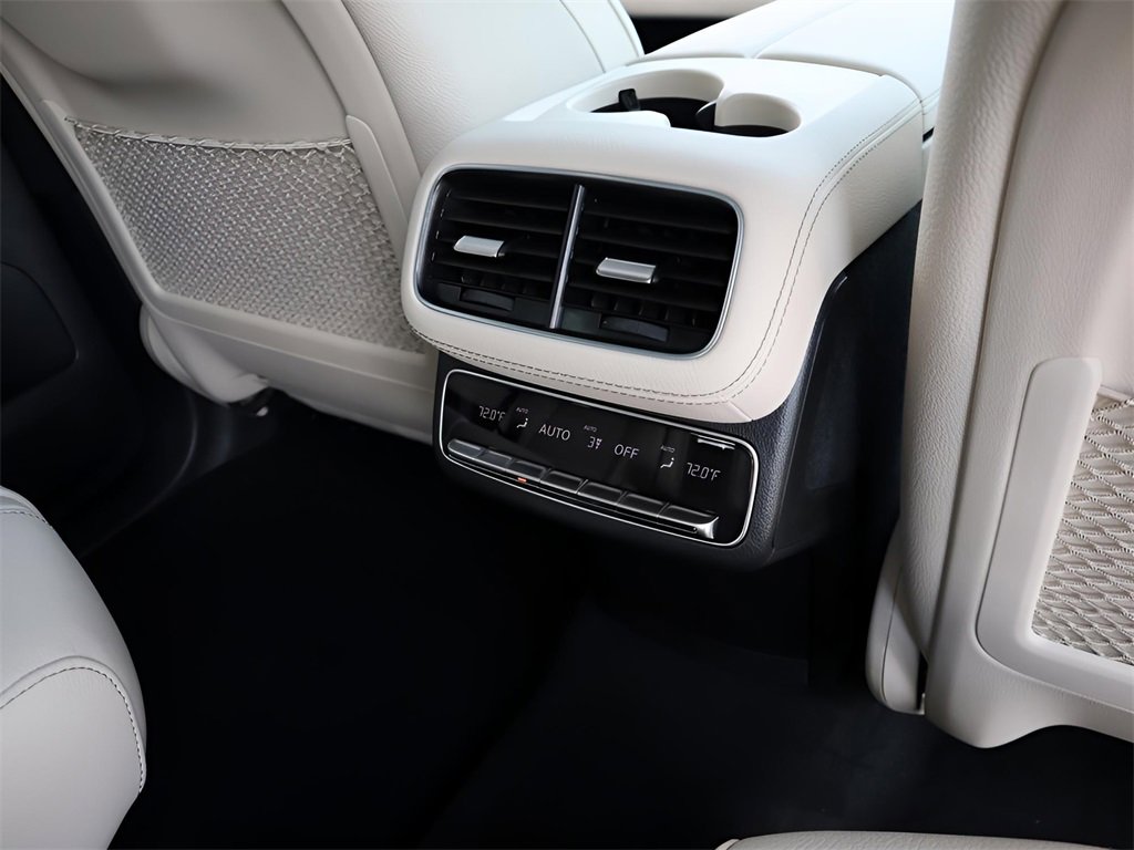 New 2026 Mercedes-Benz GLS 450 4MATIC image 15