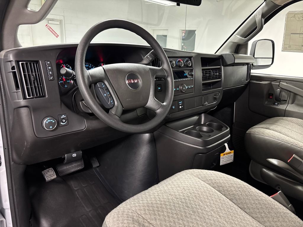 New 2026 GMC Savana 2500 w/ Driver Convenience Package image 28