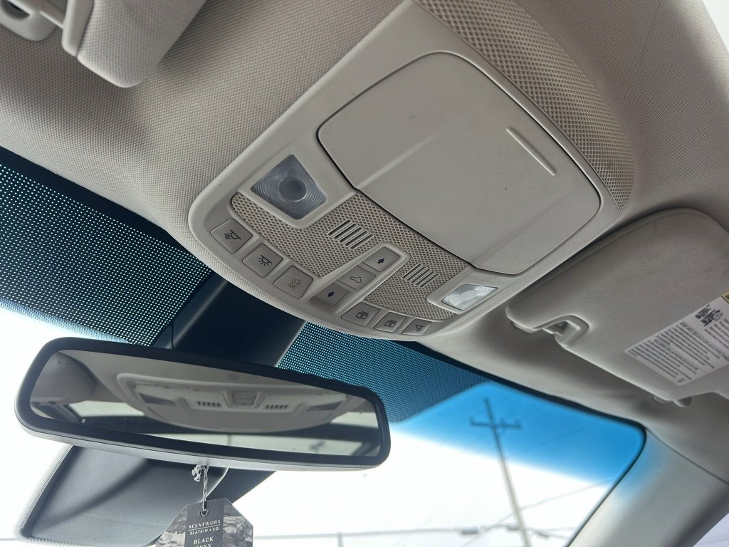 Used 2018 Ford Edge Titanium w/ Equipment Group 302A image 27