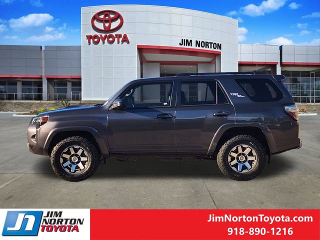Used 2020 Toyota 4Runner TRD Off-Road image 5