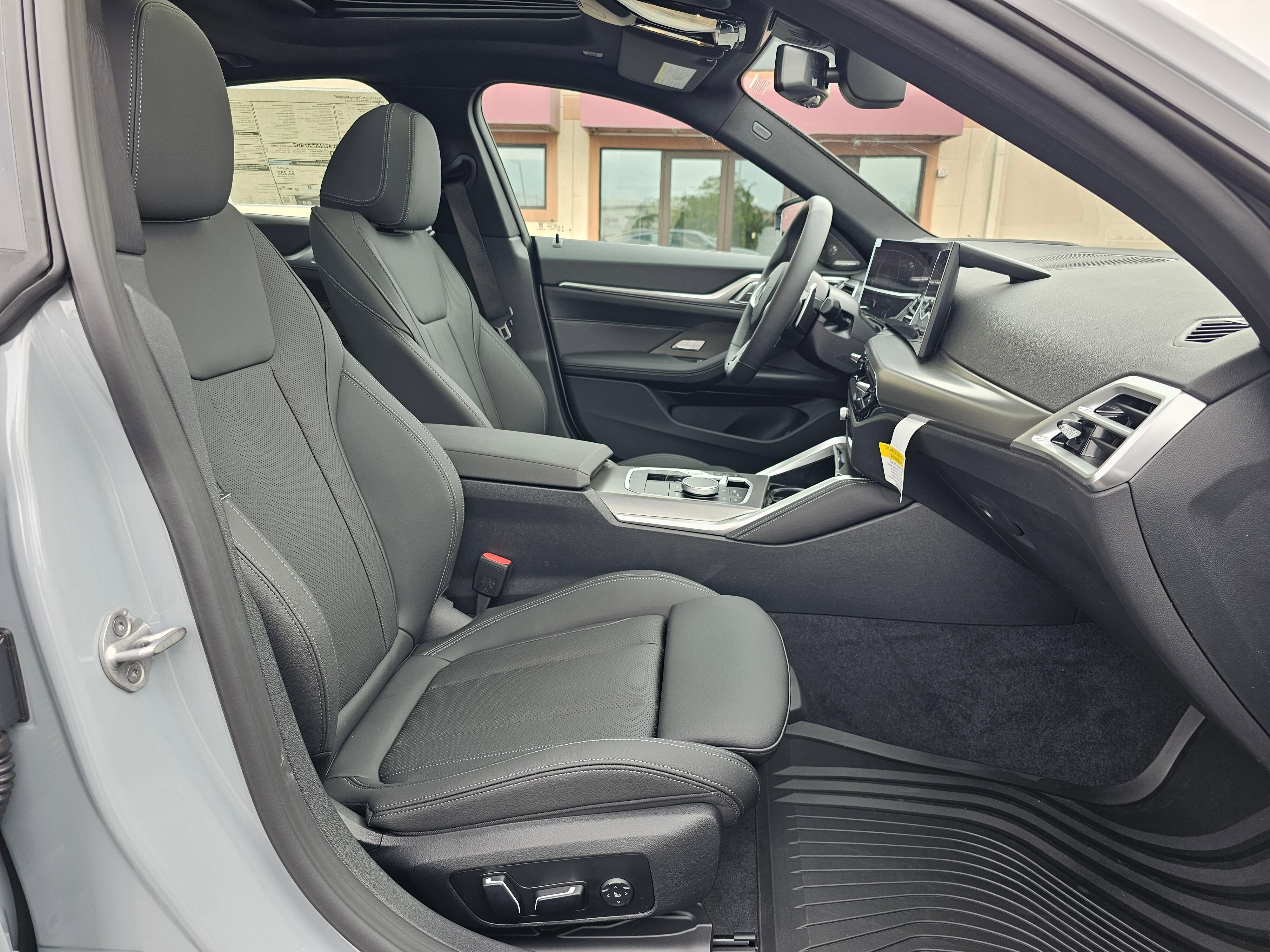 New 2026 BMW 430i xDrive w/ M Sport Package image 15