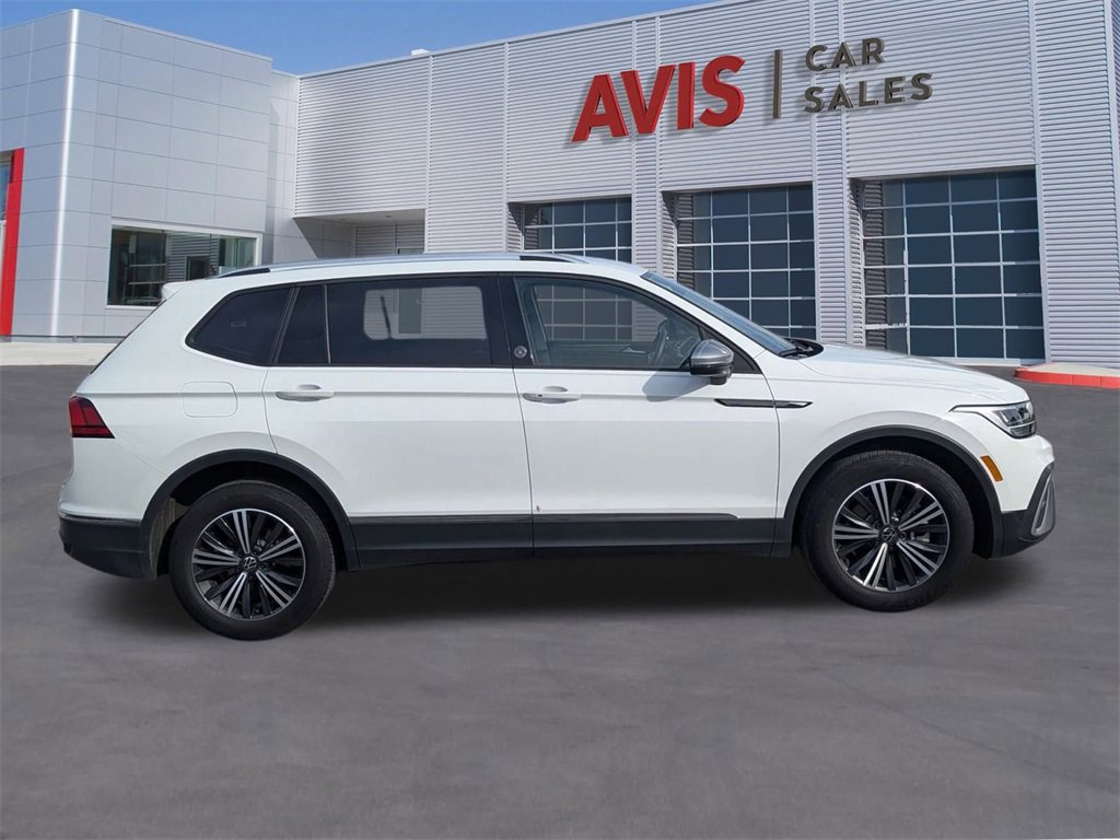 Used 2024 Volkswagen Tiguan Wolfsburg Edition image 5