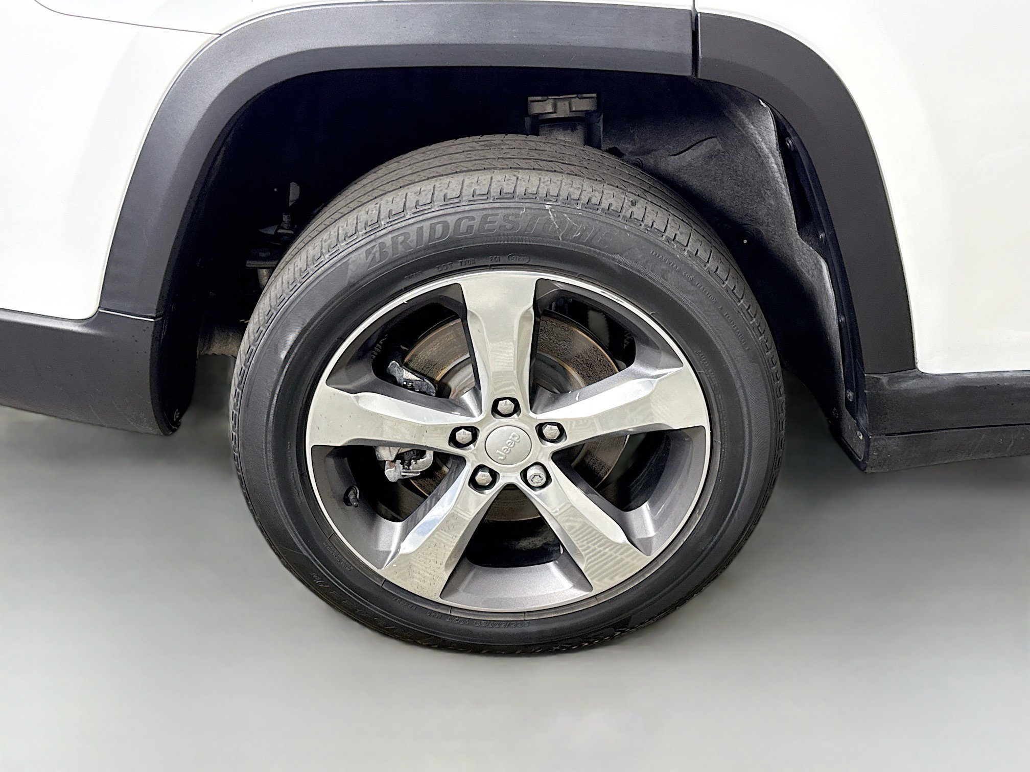 Used 2022 Jeep Grand Cherokee L Limited RWD image 33