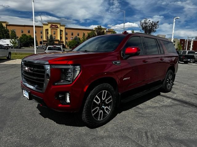Used 2022 GMC Yukon XL AT4 w/ Max Trailering Package AWD/4WD image 2