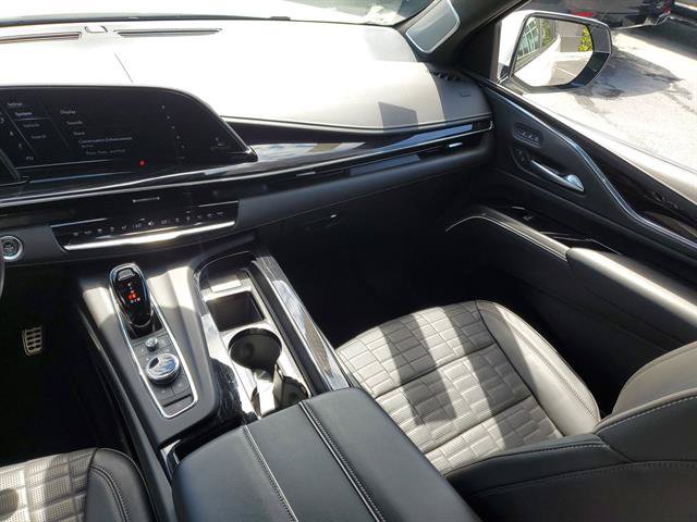 Certified 2023 Cadillac Escalade ESV V AWD/4WD image 51
