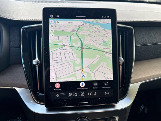 Certified 2026 Volvo XC90 B6 Plus AWD/4WD image 24