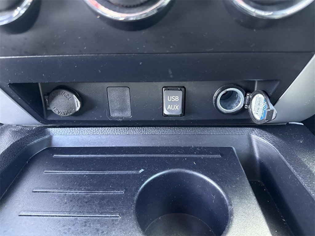 Used 2018 Toyota Tundra SR5 image 20