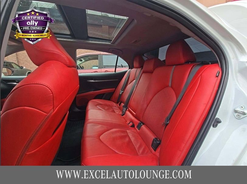 Used 2023 Toyota Camry XSE image 6