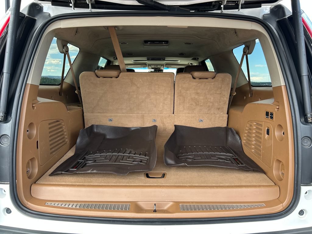 Used 2016 Cadillac Escalade ESV Platinum AWD/4WD image 5
