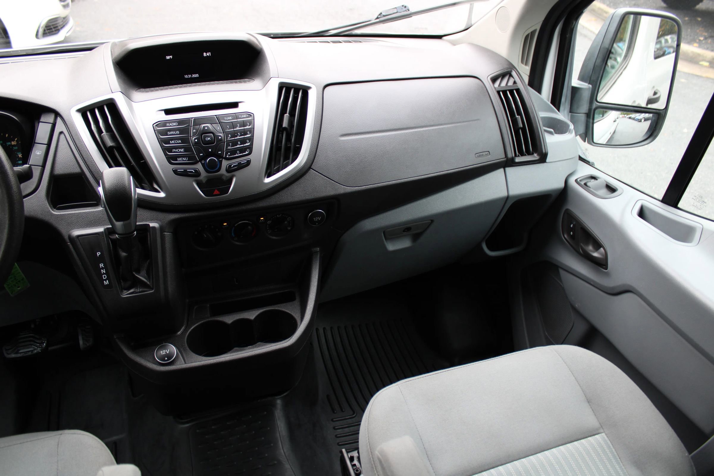 Used 2019 Ford Transit 350 XLT image 12