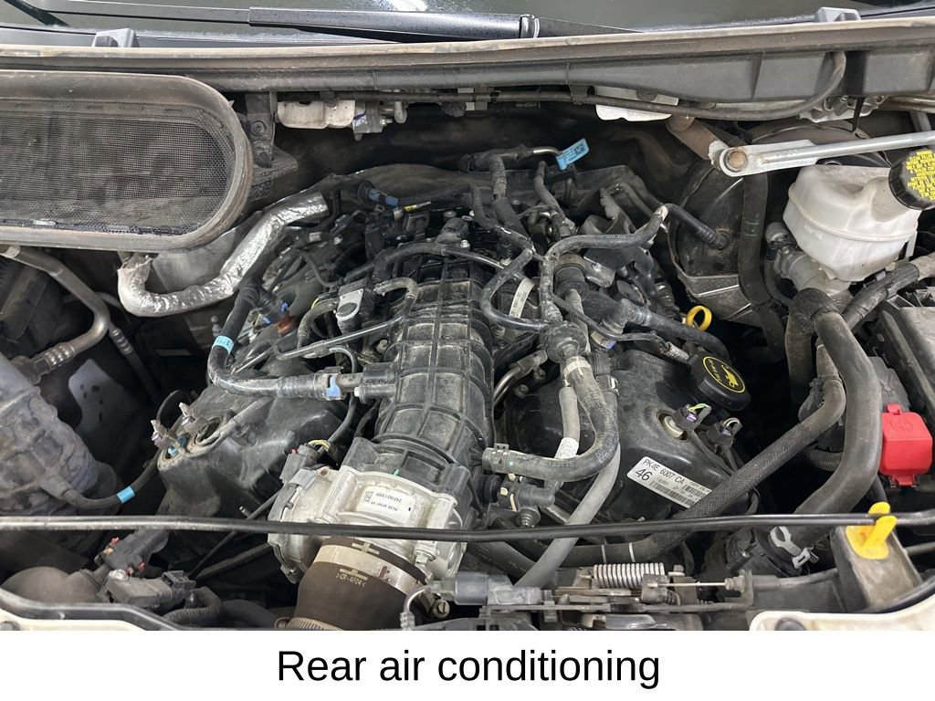 Used 2024 Ford Transit 350 XLT image 19