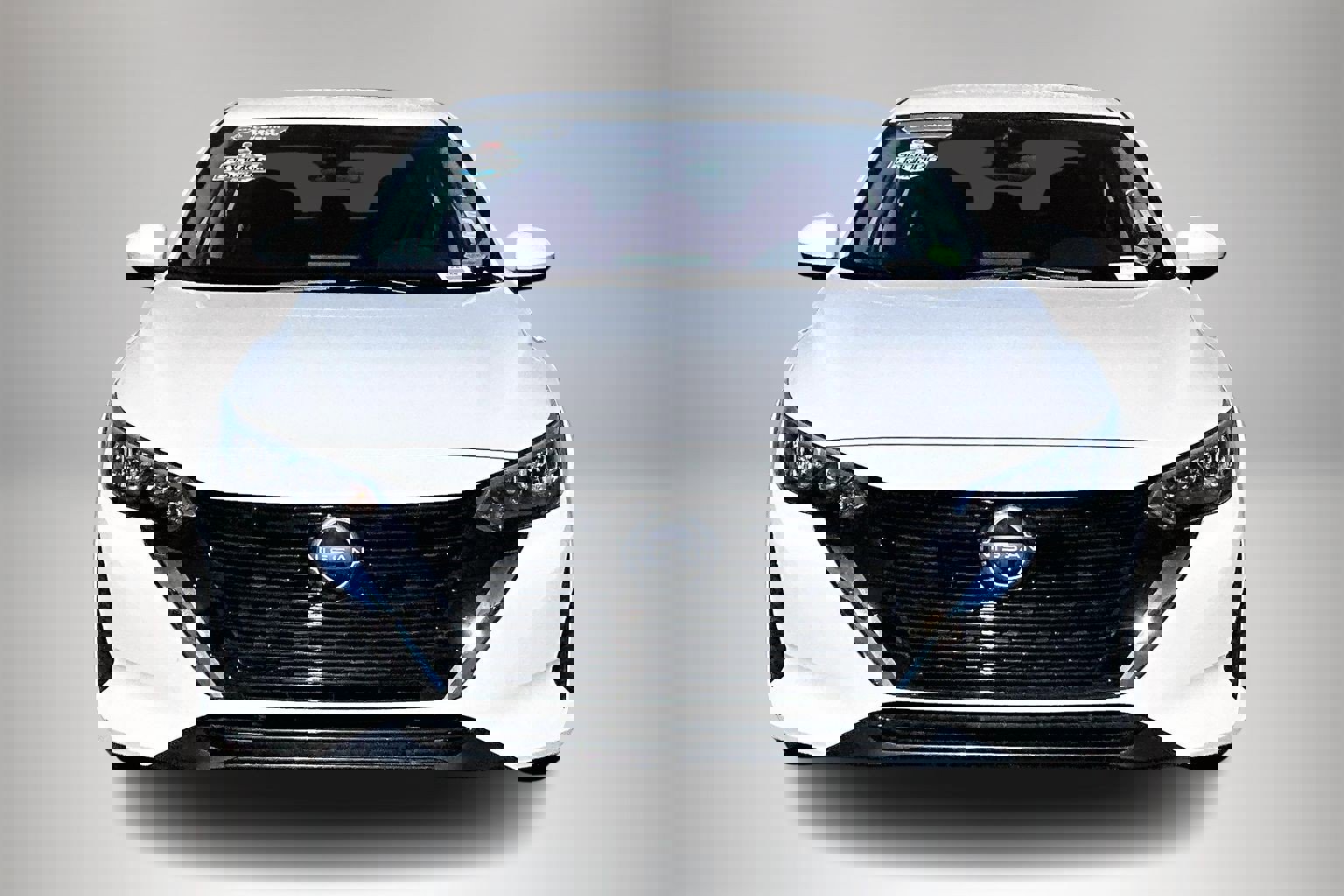 Used 2025 Nissan Sentra S image 2