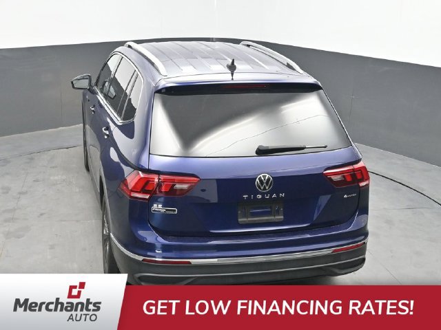 Used 2022 Volkswagen Tiguan SE AWD/4WD image 33