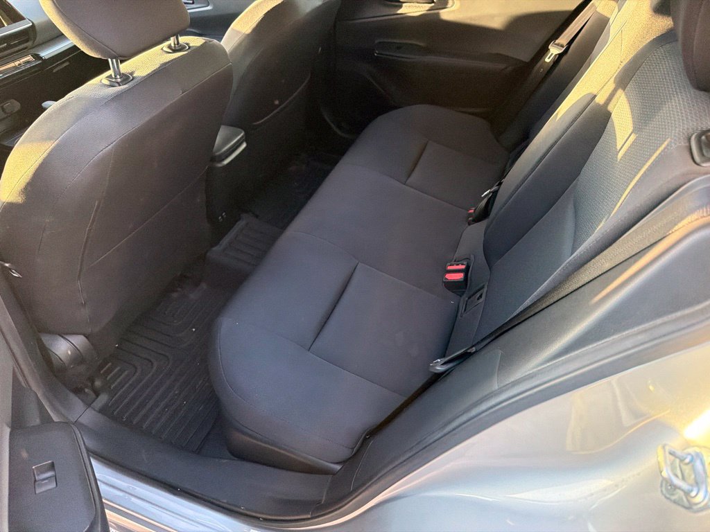 Used 2023 Toyota Prius LE FWD image 9