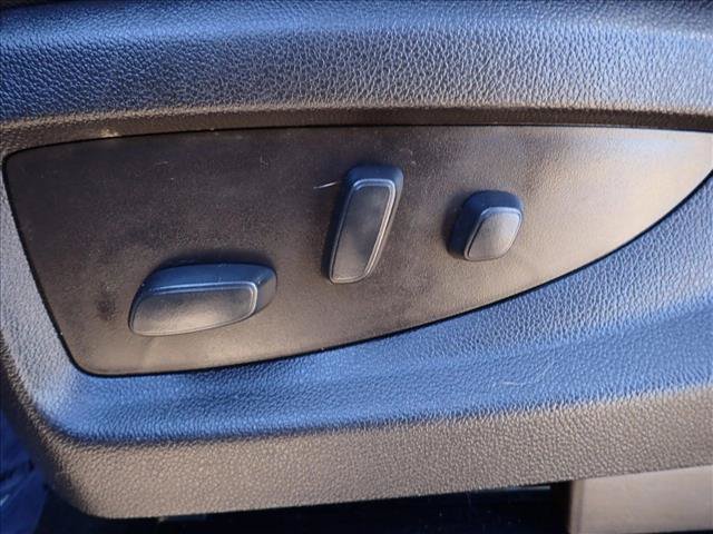 Used 2018 Chevrolet Tahoe LT AWD/4WD image 17