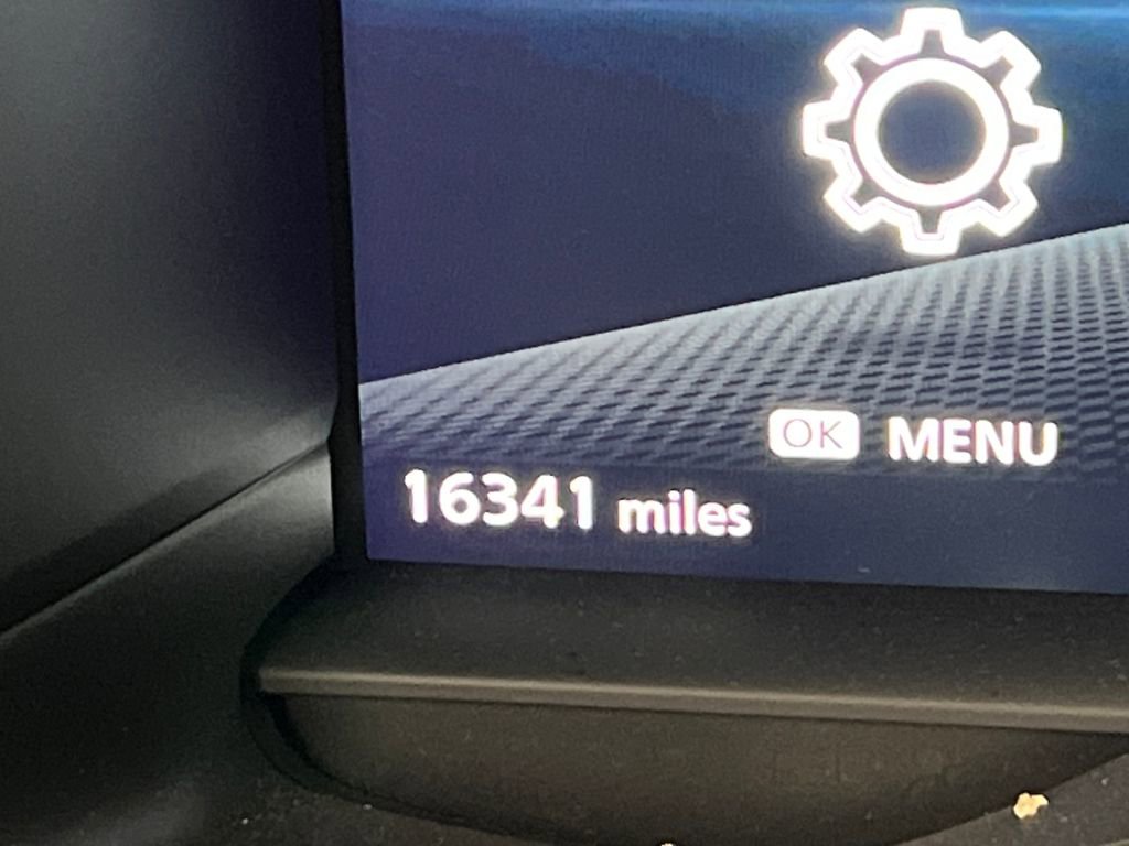 Used 2024 Nissan Z Performance w/ Floor Mat Package image 31