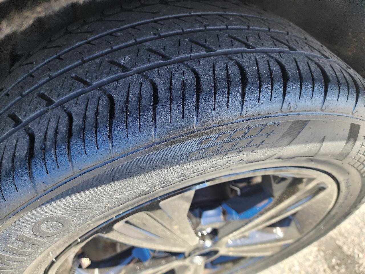 Used 2016 Ford Escape SE AWD/4WD image 40