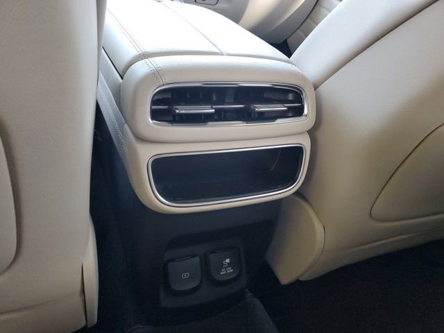 Used 2022 Genesis GV80 2.5T w/ Advanced Package 02 image 16