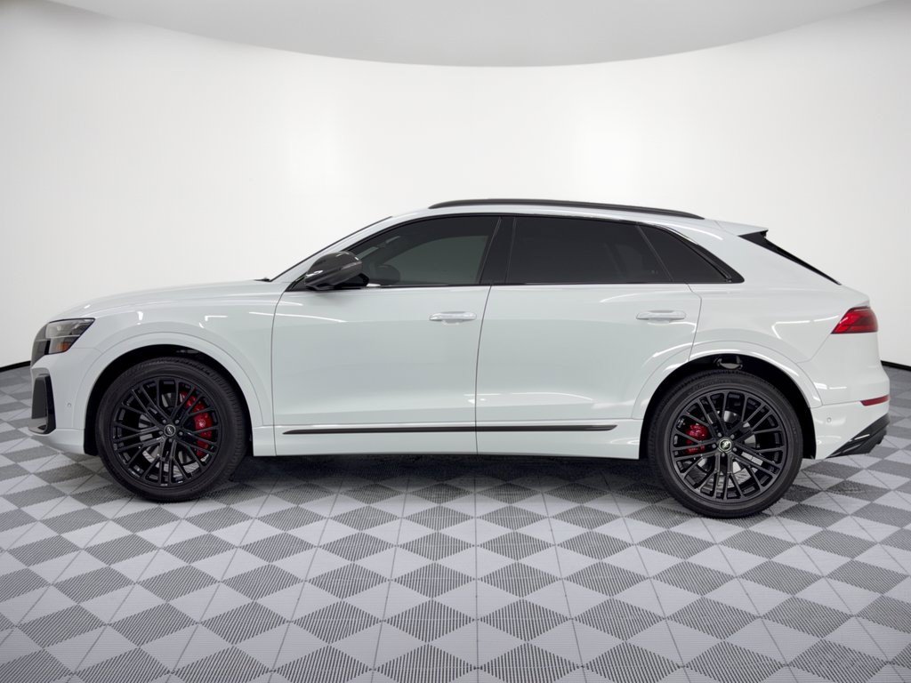 Used 2026 Audi SQ8 Premium Plus AWD/4WD image 2
