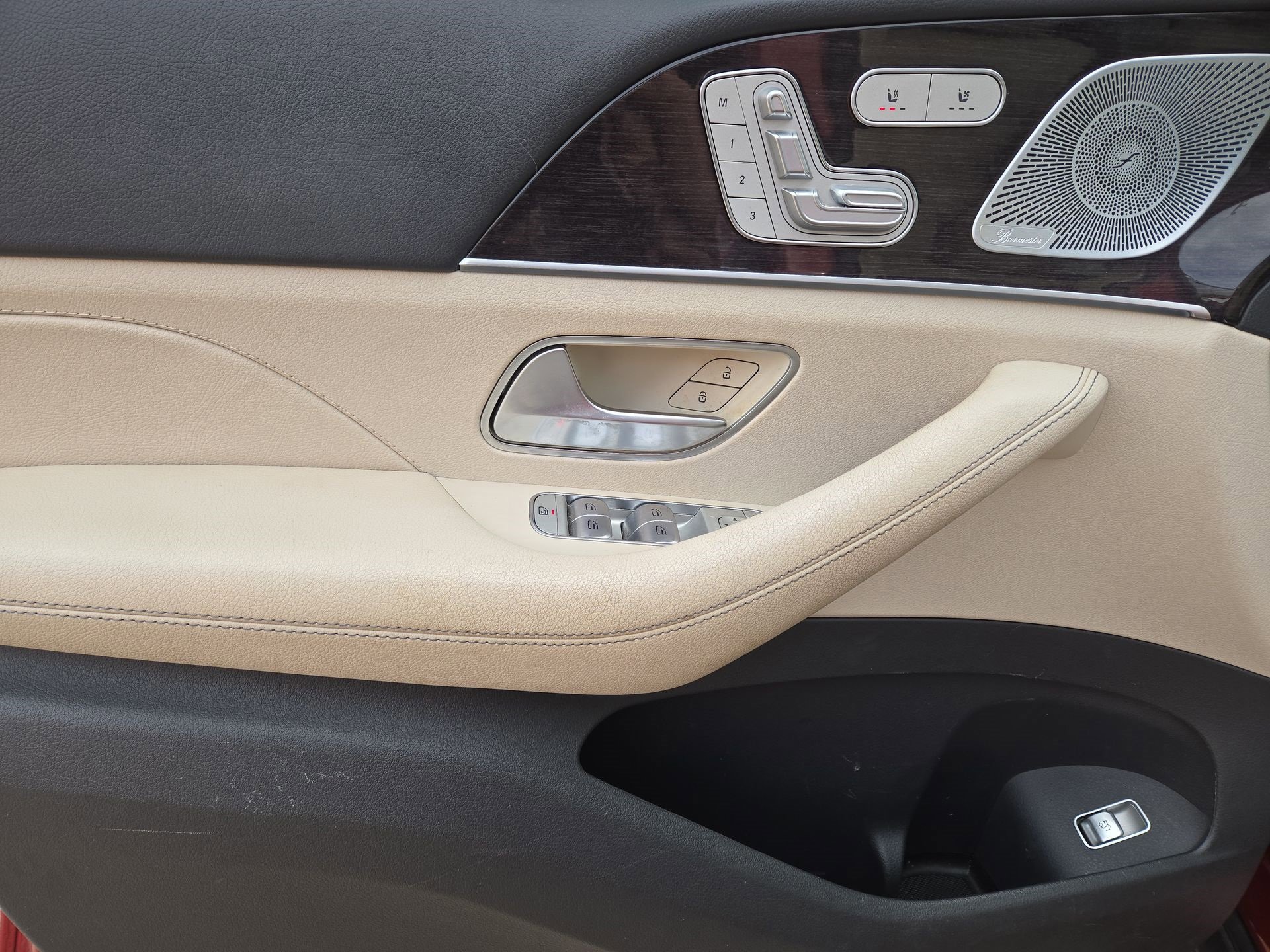 Used 2020 Mercedes-Benz GLE 350 4MATIC image 15