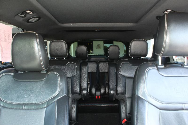 Used 2020 Ford Explorer ST w/ Premium Technology Package image 13