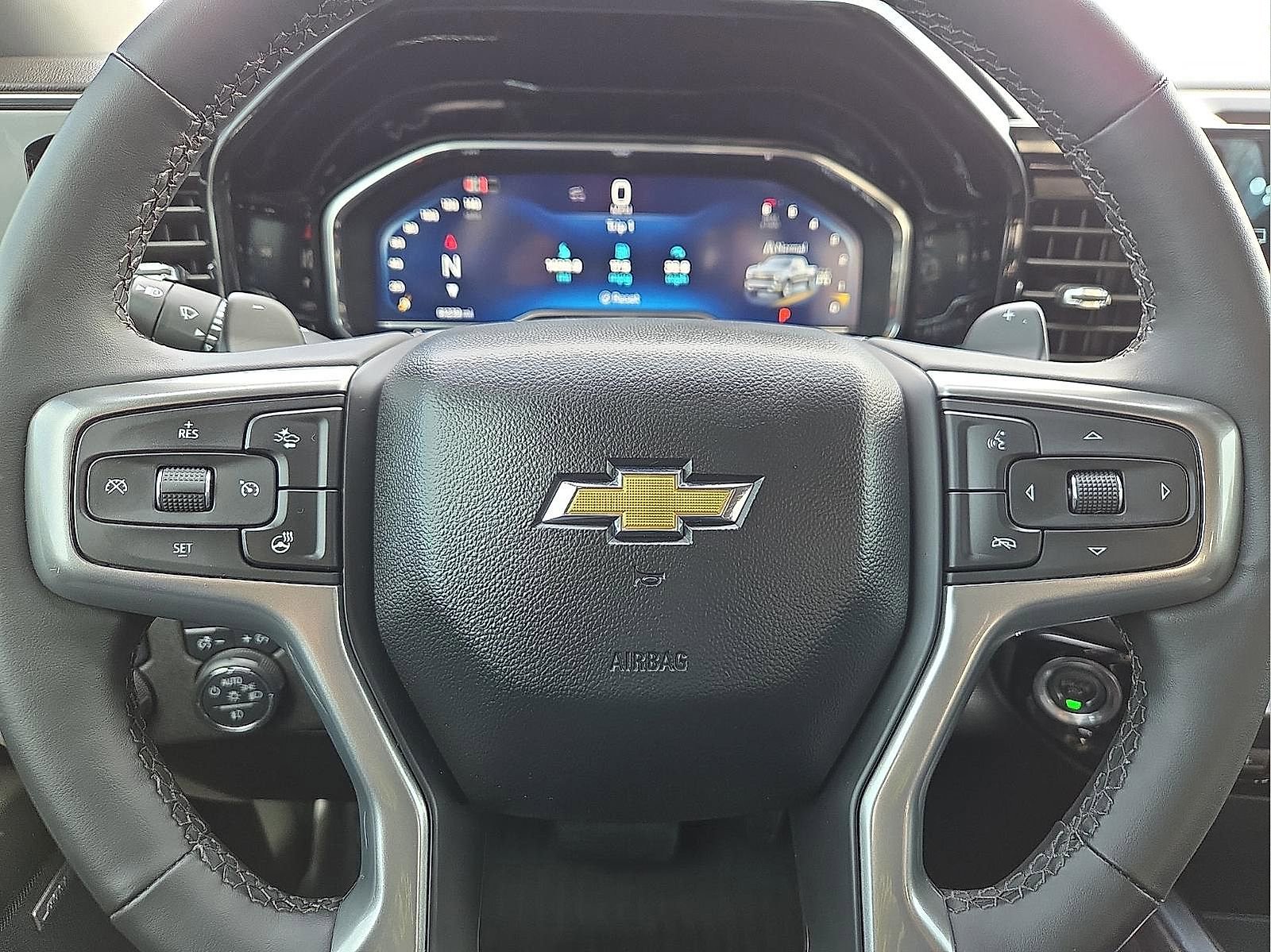 Used 2024 Chevrolet Silverado 1500 LTZ image 24