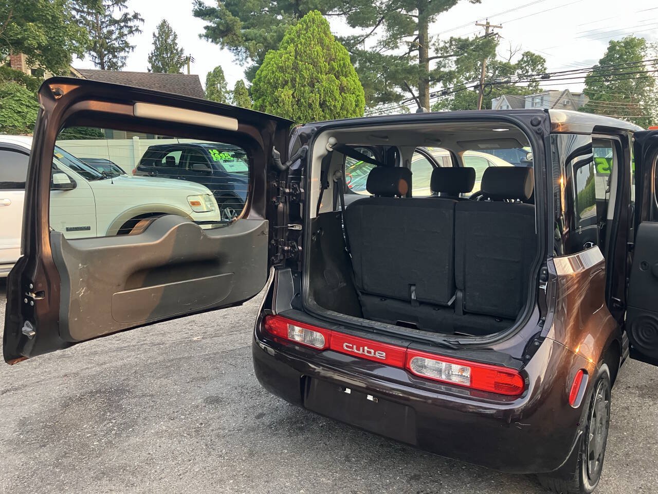 Used 2011 Nissan Cube 1.8 S w/ Interior Designer Pkg FWD image 33