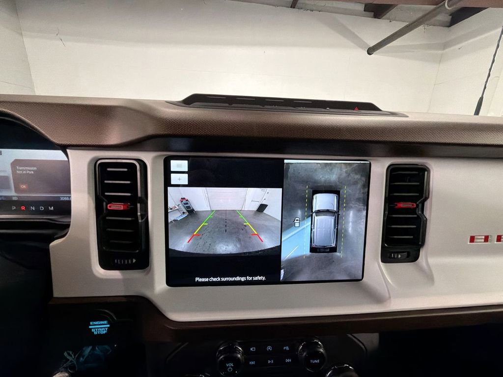 Used 2024 Ford Bronco Heritage Edition AWD/4WD image 15