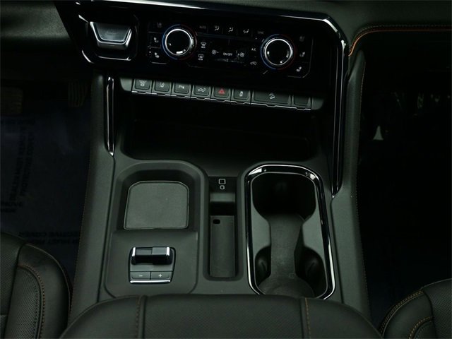 Used 2024 GMC Sierra 3500 AT4 w/ AT4 Premium Plus Package image 7