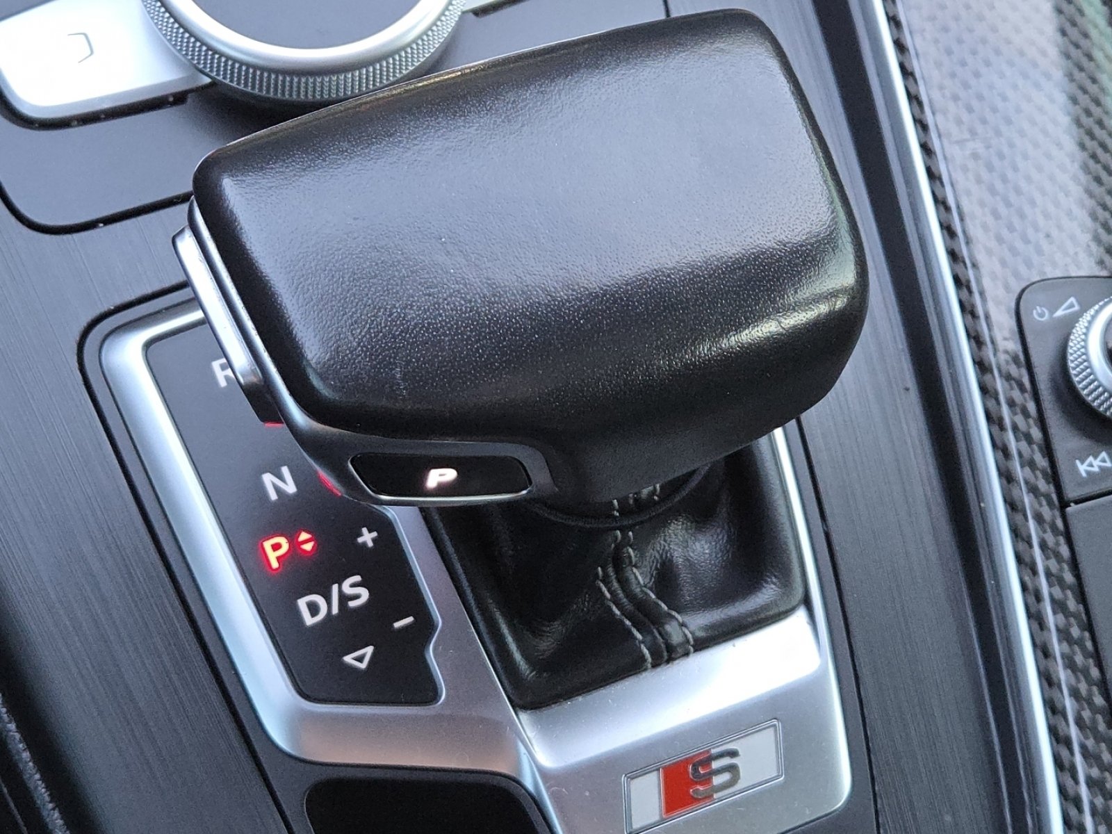 Used 2018 Audi S5 Premium Plus w/ Navigation Package image 30