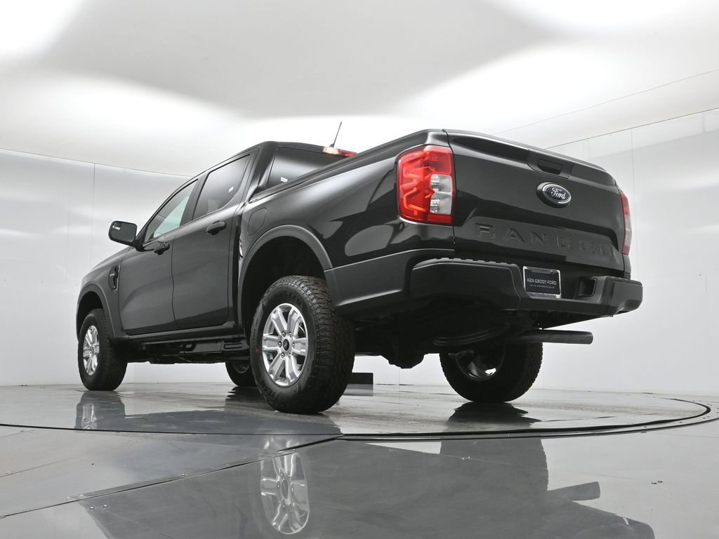 Used 2025 Ford Ranger XL image 48