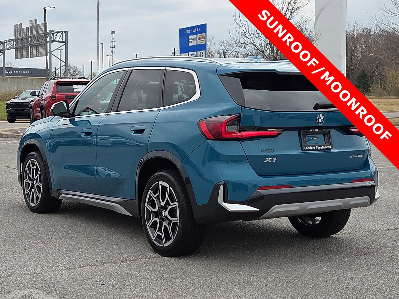 Used 2024 BMW X1 xDrive28i w/ Premium Package AWD/4WD image 4